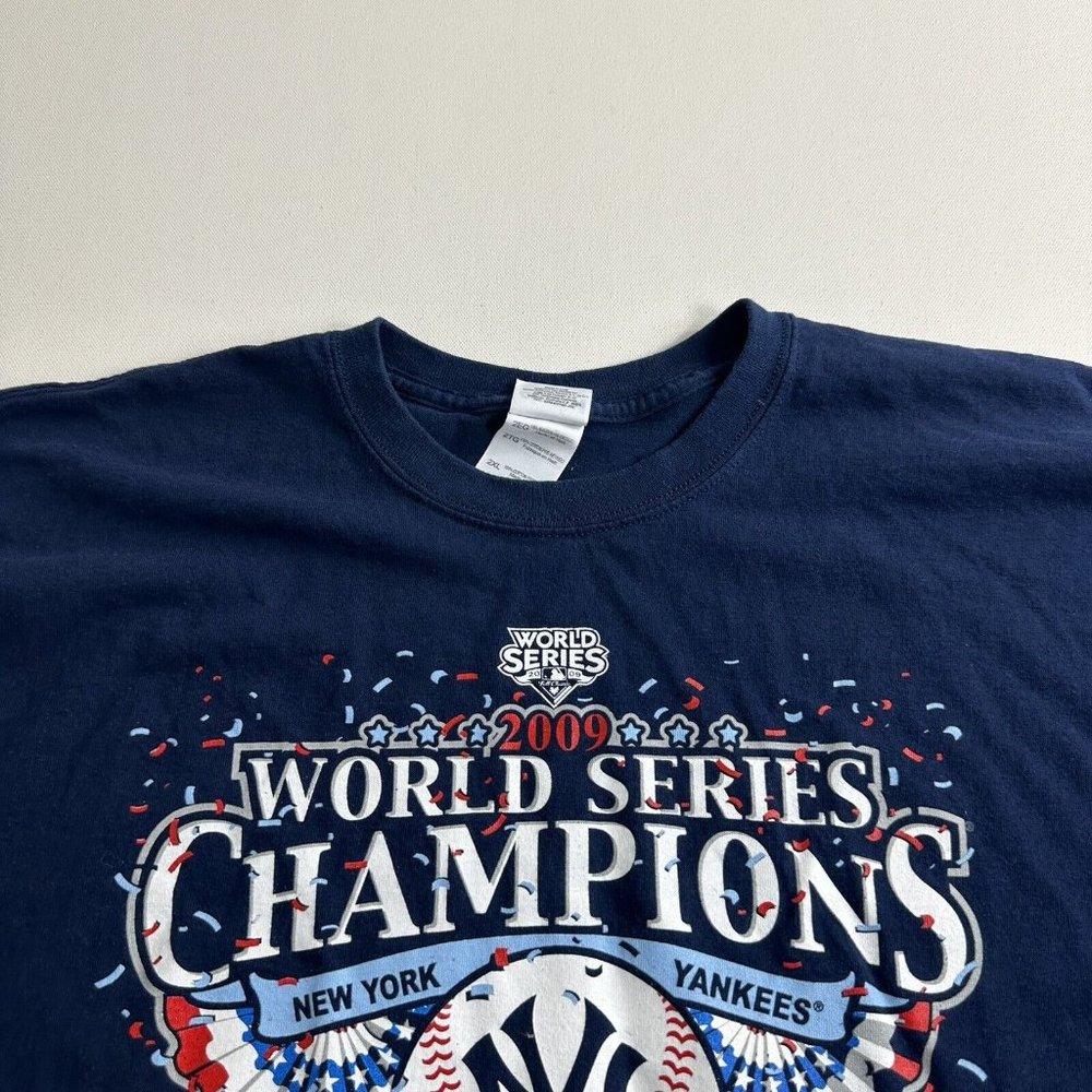 New York Yankees 2009 World Series Champions Graphic T Shirt Mens Size 2XL Blue - Picture 5 of 10